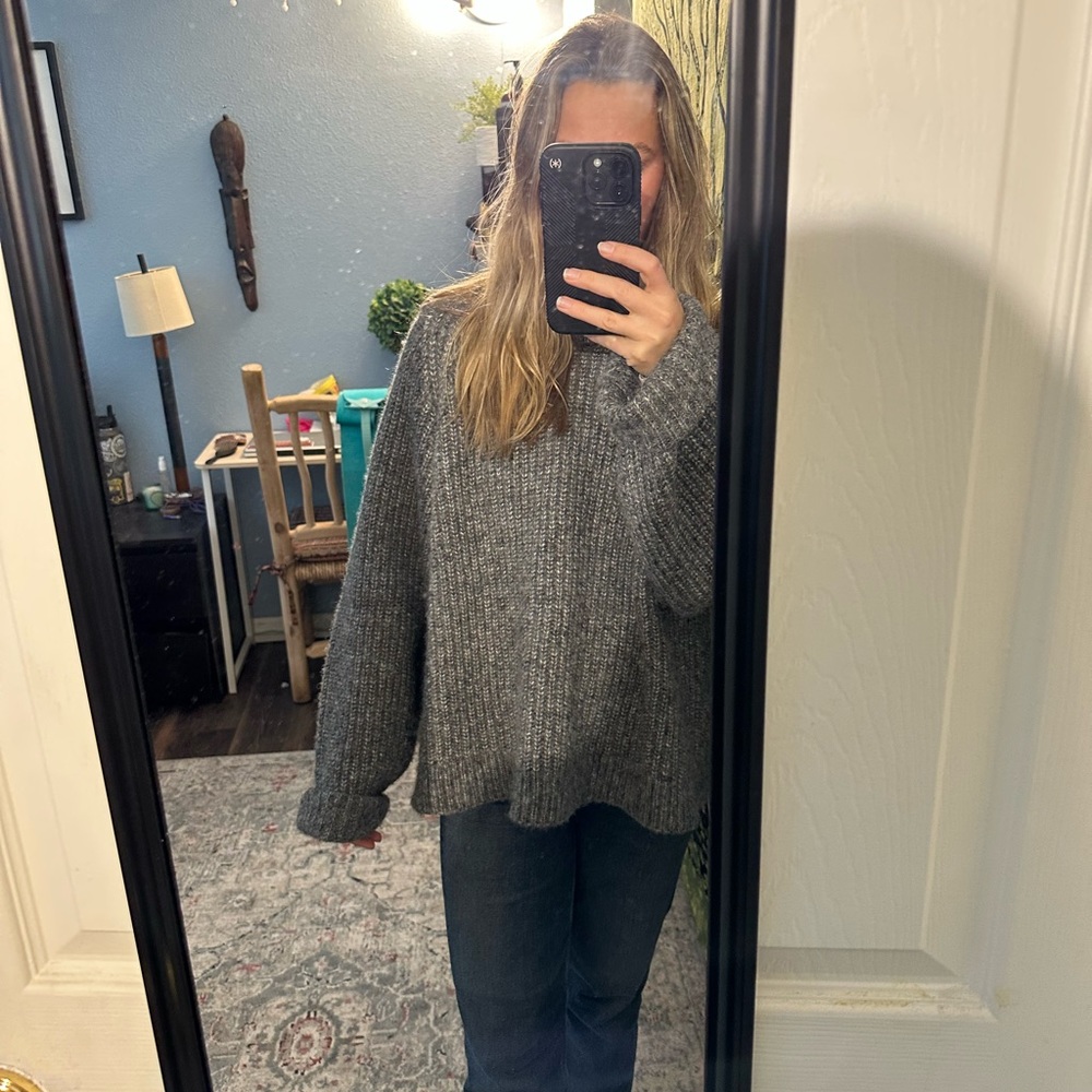 Mate the label alpaca sweater. Barely worn.